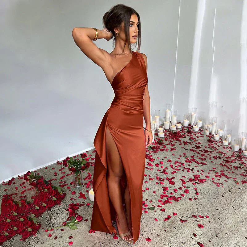 Rosea Elegant Maxi Dress