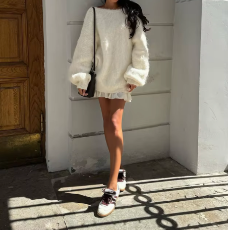Rosea Esme Fluffy Oversized Svetr