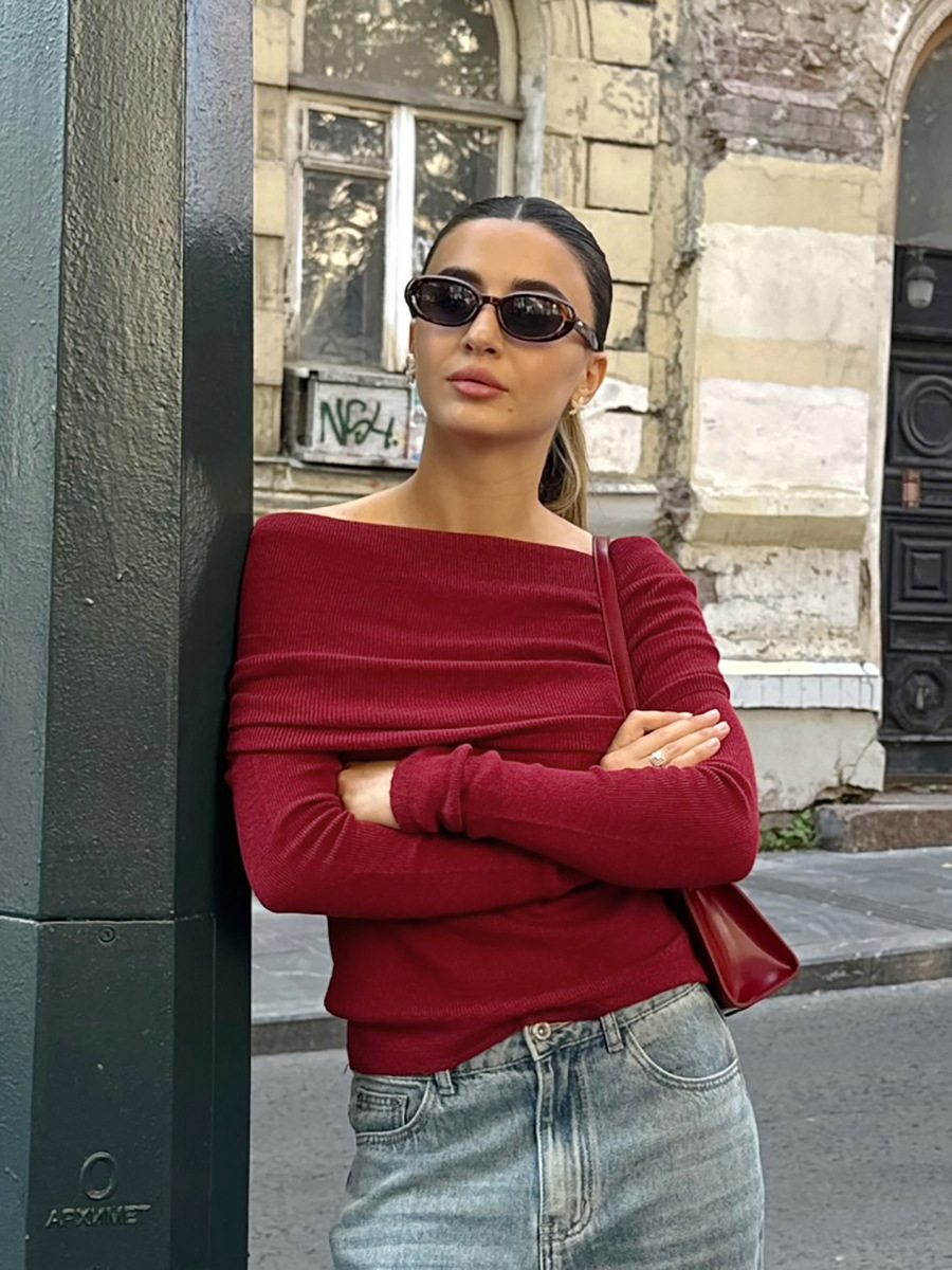 Rosea pletený top s odhalenými rameny